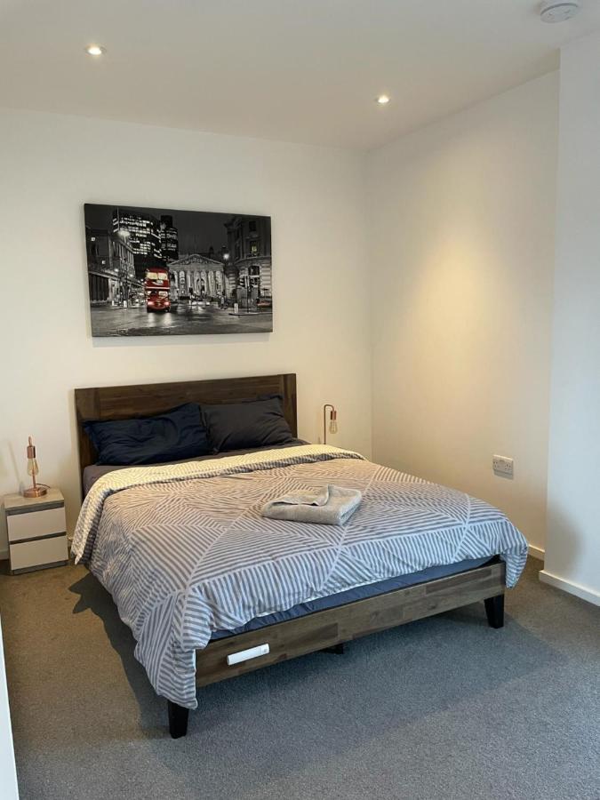 Luxury En-Suite Room Olympic Village In Shared Apartment London Kültér fotó